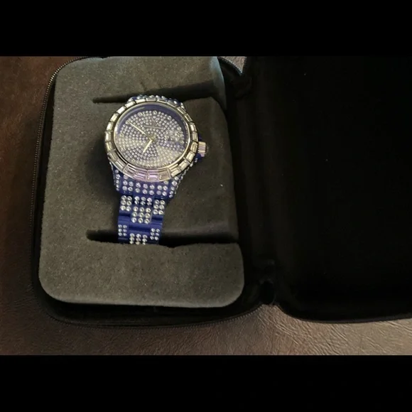 TOYWATCH - Picture 1 of 3